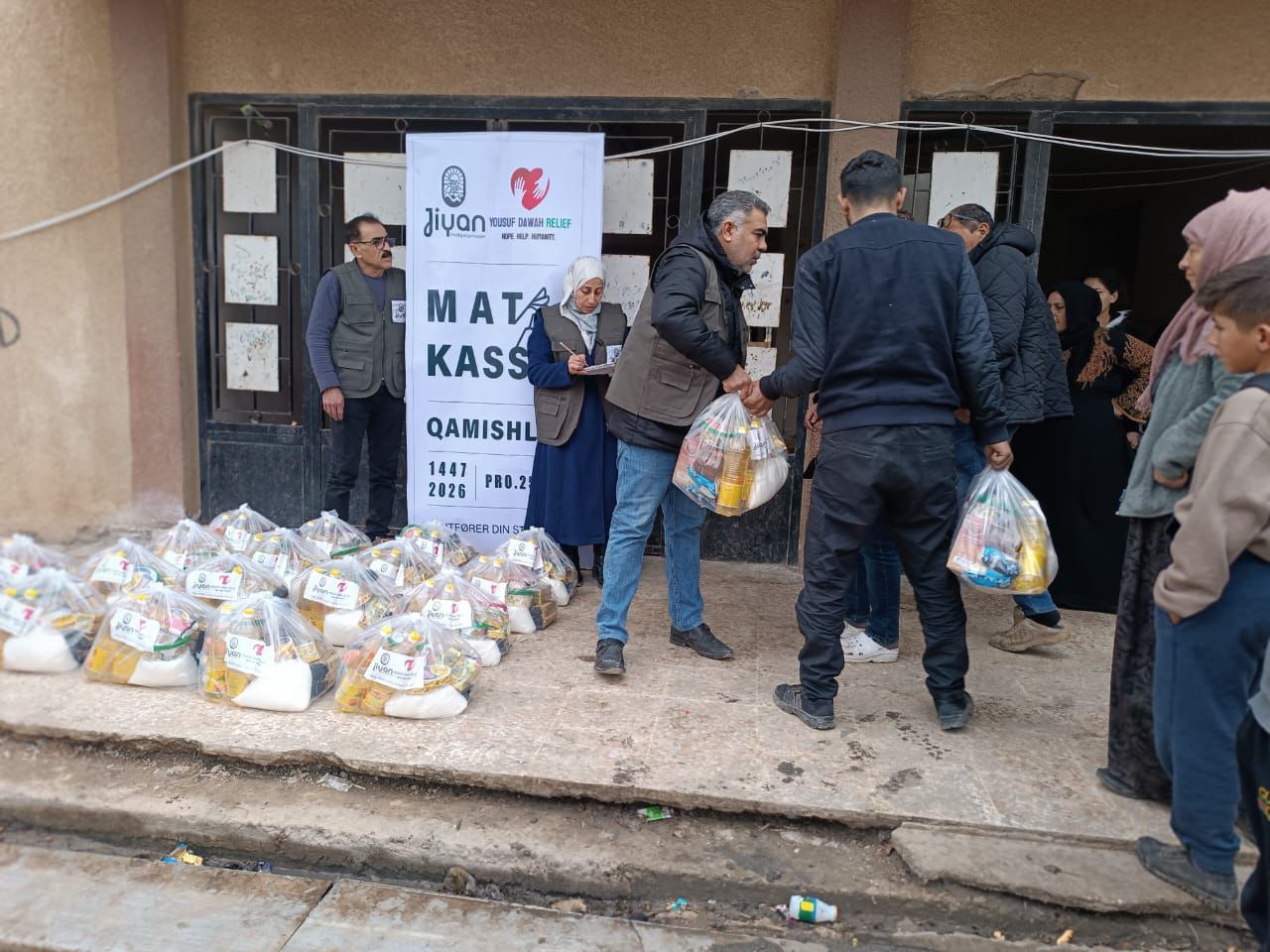 kurdish-group1 (9).jpeg